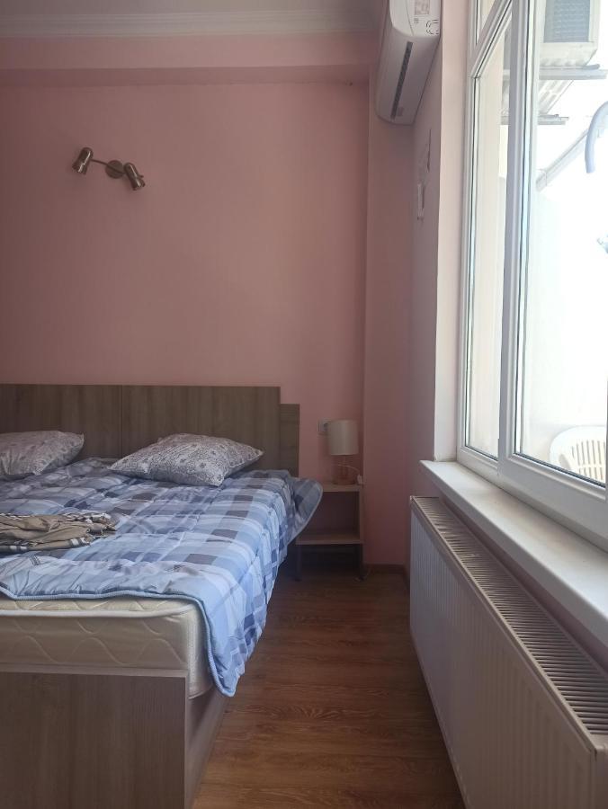 Hotel Caucase Tbilisi Exterior photo